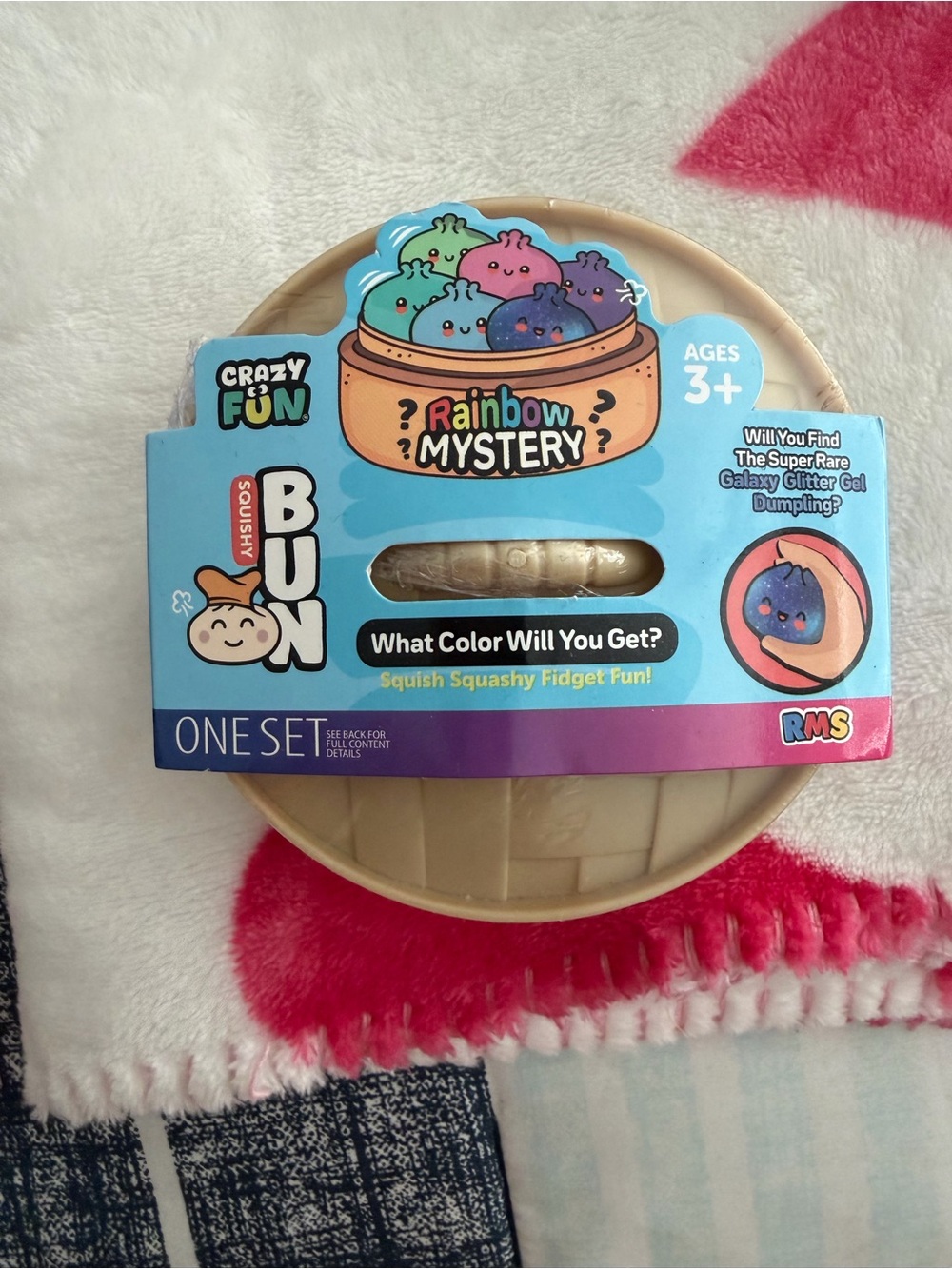 RMS BRAND Rainbow Mystery Squishy Bun - Beige